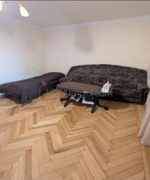 2 Սենյականոց Բնակարան Քարե Շենքում, 43քմ, 3/4 հարկ, Կոսմետիկ Վերանորոգված, Կահավորված, Արևկող