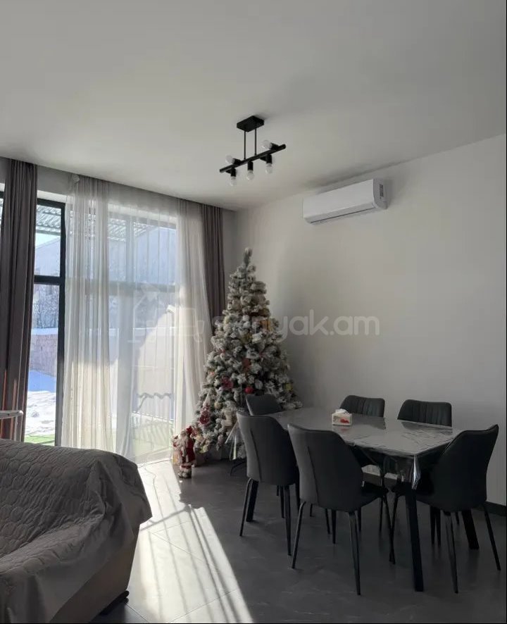 5 Սենյականոց Շքեղ Առանձնատուն, 150քմ