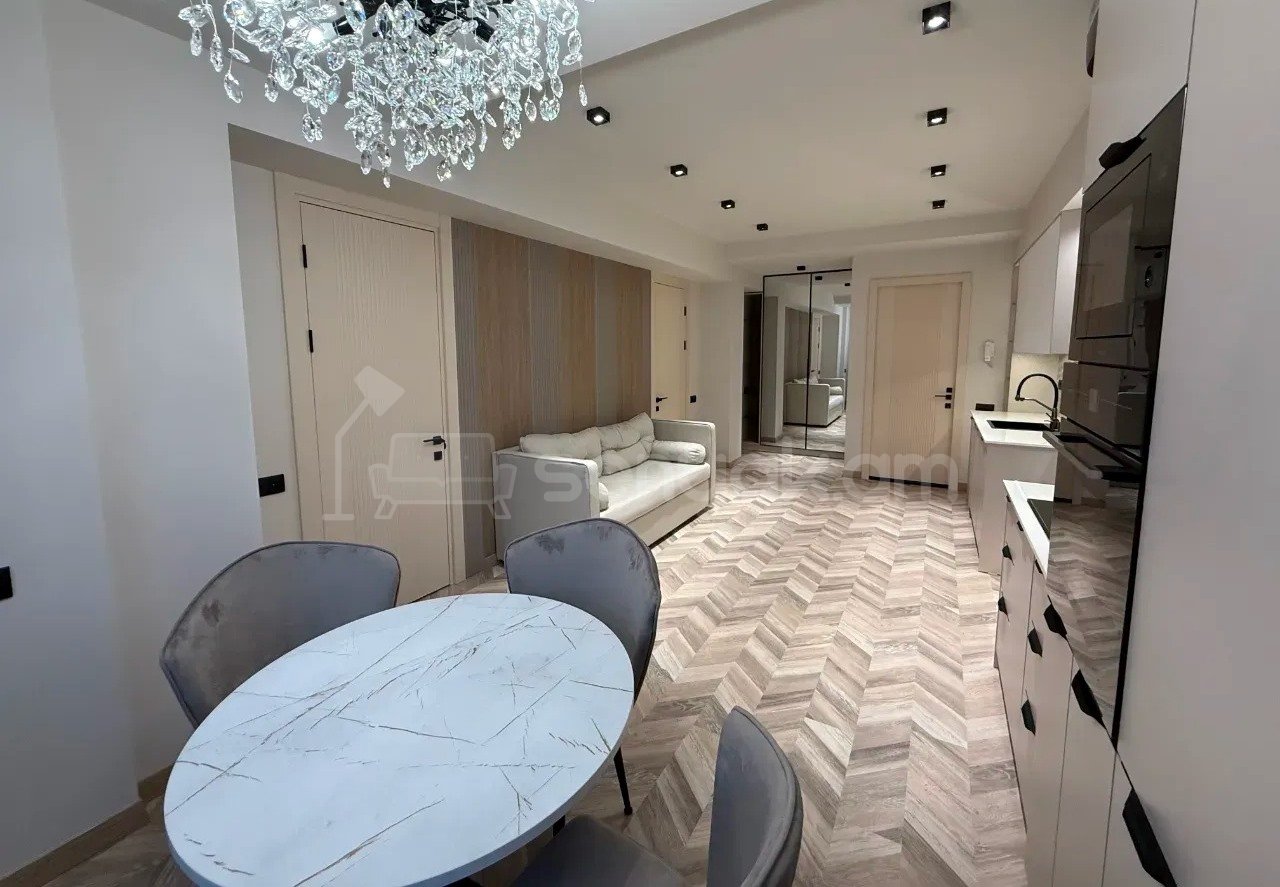 3 Սենյականոց Բնակարան Նորակառույցում, 47քմ, 3/9 հարկ, Դիզայներական Վերանորոգված