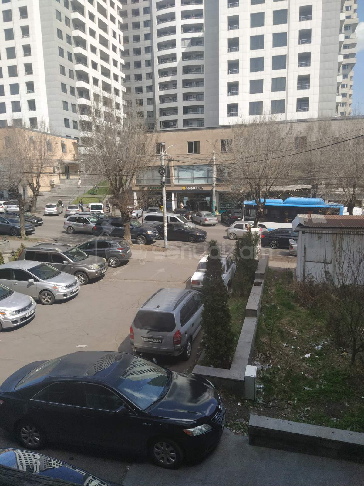 2 Սենյականոց Բնակարան Նորակառույց Քարե Շենքում, 65քմ, 2/5 հարկ, Նորմալ Վիճակում