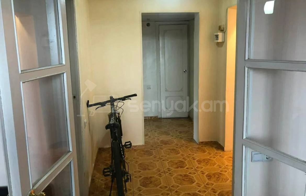 3 Սենյականոց Բնակարան, 66քմ, 3/9 հարկ, Կոսմետիկ Վերանորոգված, Կահավորված