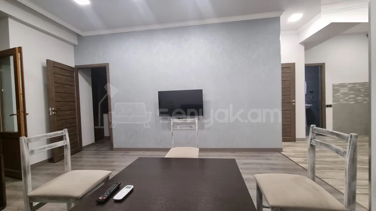 3 Սենյականոց Բնակարան, 72քմ, 6/12 հարկ, Կապիտալ Վերանորոգված