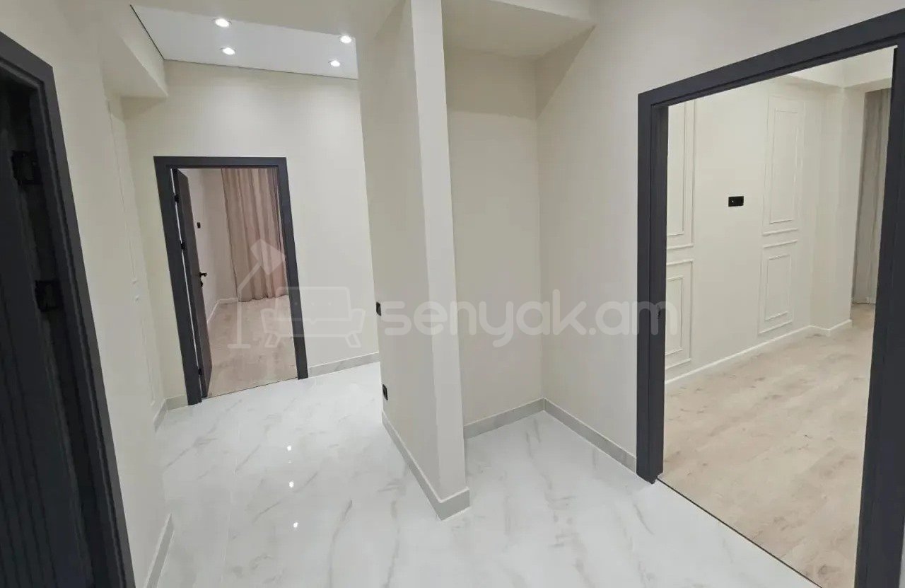 3 Սենյականոց Բնակարան Նորակառույցում, 77քմ, 14/14 հարկ, Կապիտալ Վերանորոգված