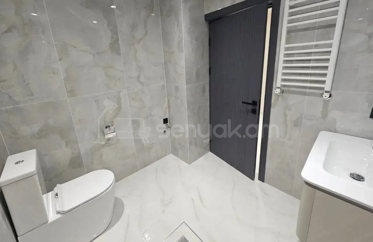 3 Սենյականոց Բնակարան Նորակառույցում, 77քմ, 14/14 հարկ, Կապիտալ Վերանորոգված