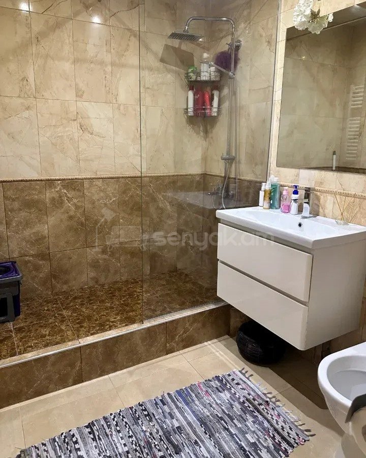 2 Սենյականոց Բնակարան, 62քմ, 7/9 հարկ, Կապիտալ Վերանորոգված