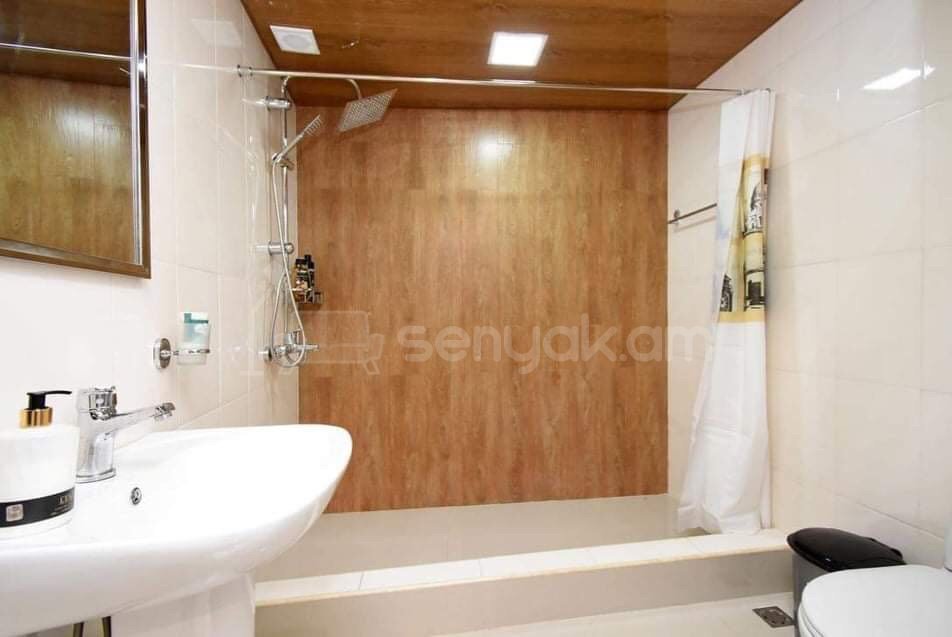 2 Սենյականոց Բնակարան Նորակառույցում, 50քմ, 6/15 հարկ, Դիզայներական Վերանորոգված