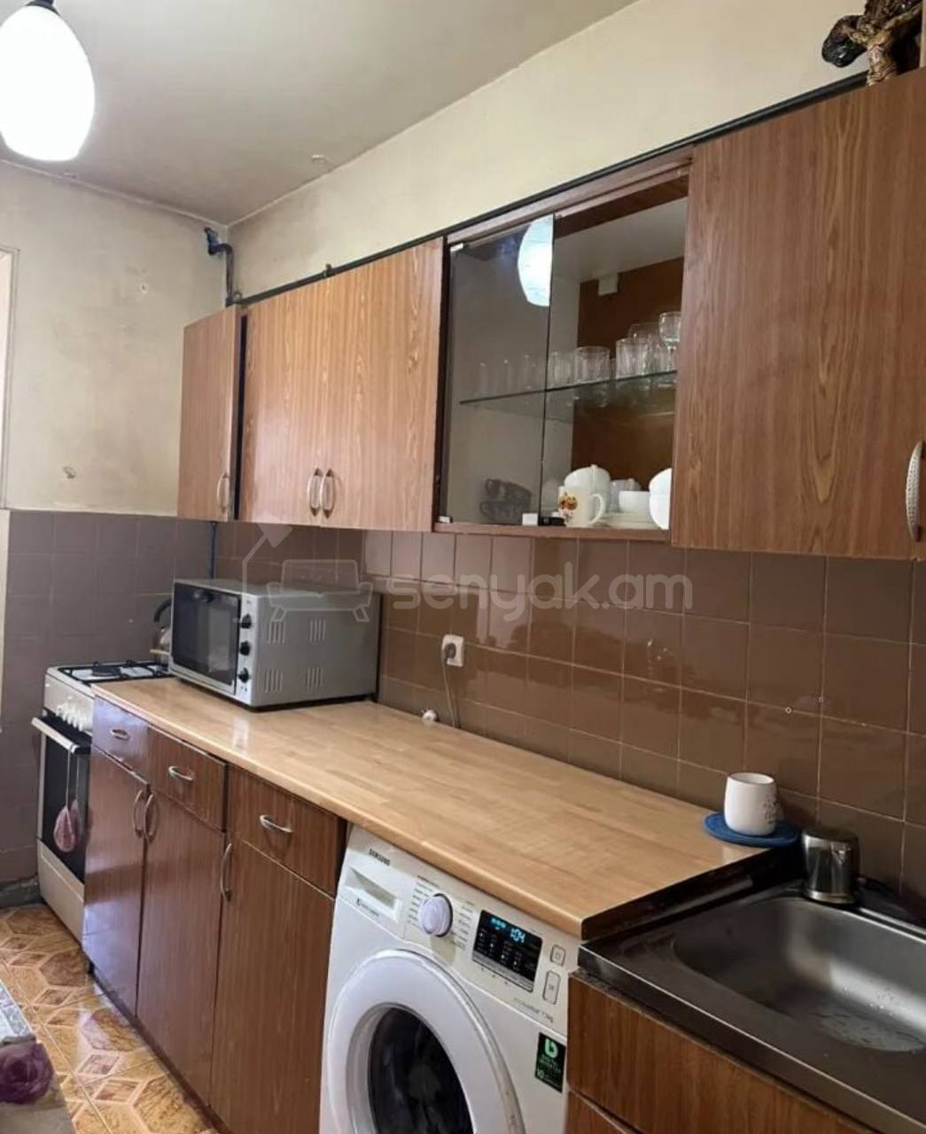 2 Սենյականոց Բնակարան, 66քմ, 3/9 հարկ, Նորմալ Վիճակում, Կահավորված, Արևկող