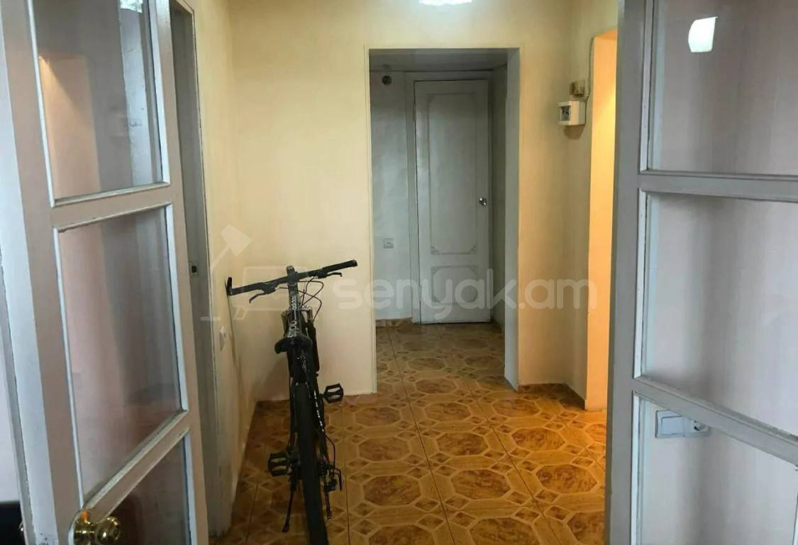 2 Սենյականոց Բնակարան, 66քմ, 3/9 հարկ, Նորմալ Վիճակում, Կահավորված, Արևկող