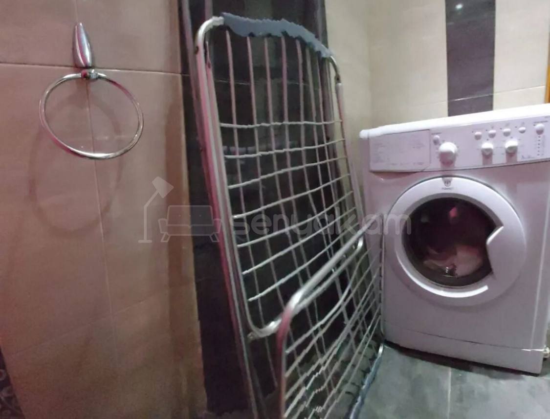 2 Սենյականոց Բնակարան Քարե Շենքում, 62քմ, 2/4 հարկ, Դիզայներական Վերանորոգված, Կահավորված, Արևկող