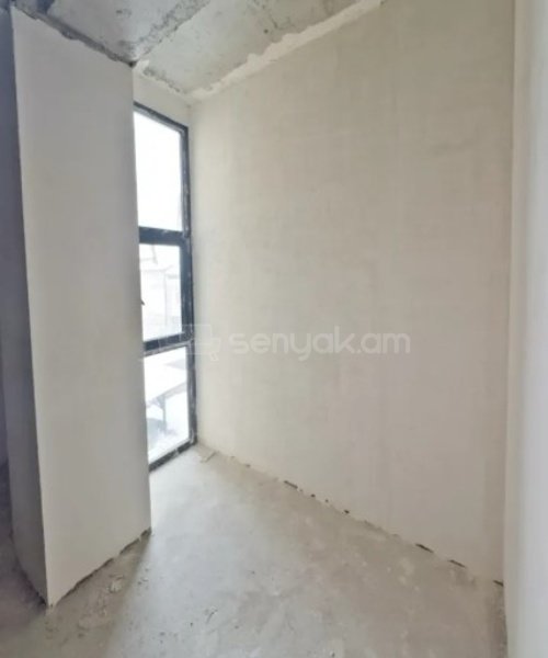 2 Սենյականոց Բնակարան, 42քմ, 3/6 հարկ, Զրոյական Վիճակում