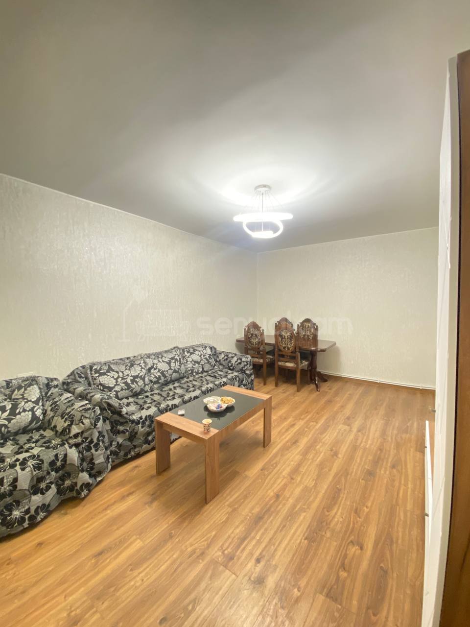 3 Սենյականոց Բնակարան, 75քմ, 4/9 հարկ, Կապիտալ Վերանորոգված, Կահավորված, Արևկող