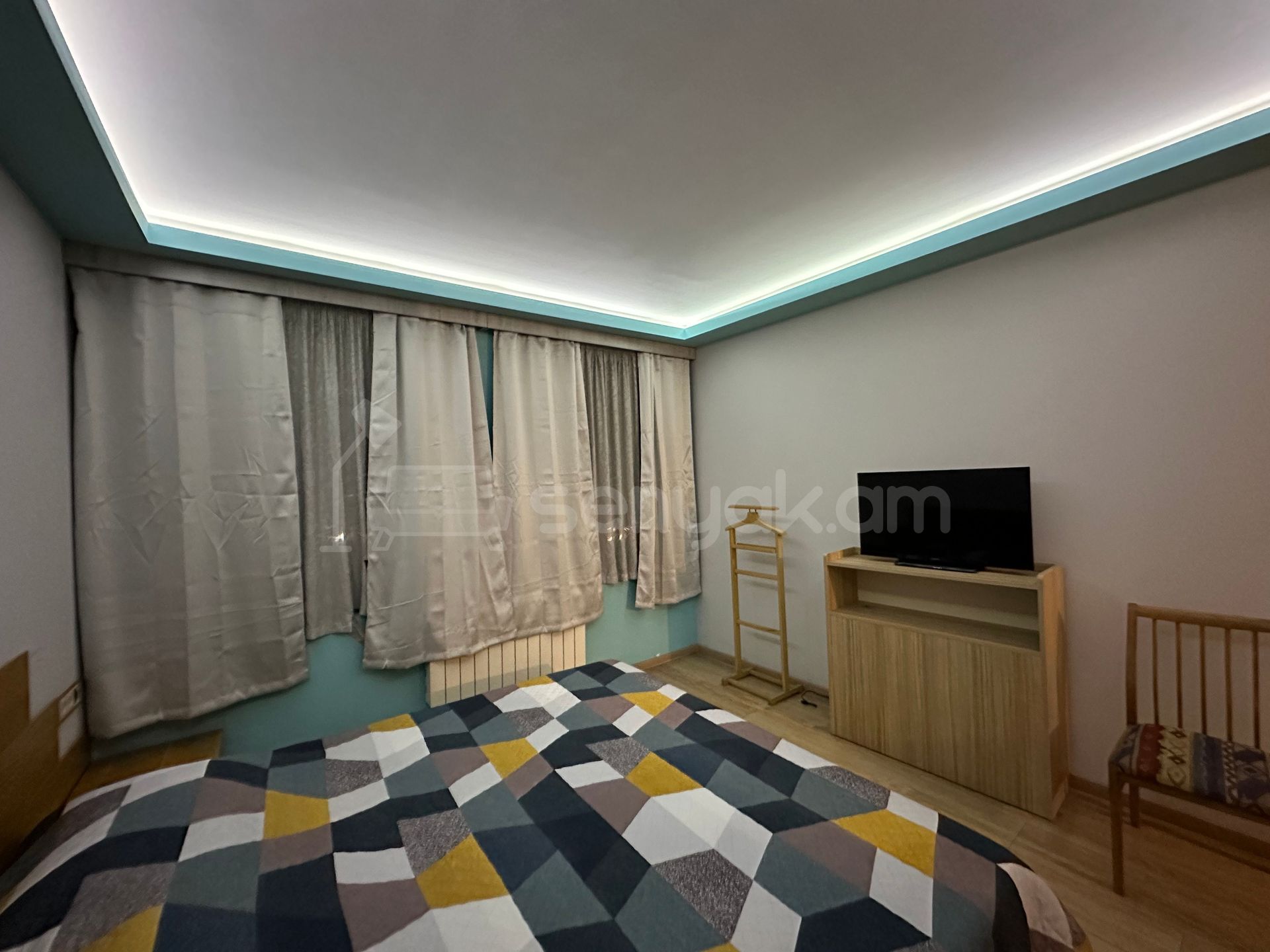 Օֆիսային Տարածք, 235քմ, Կապիտալ Վերանորոգված