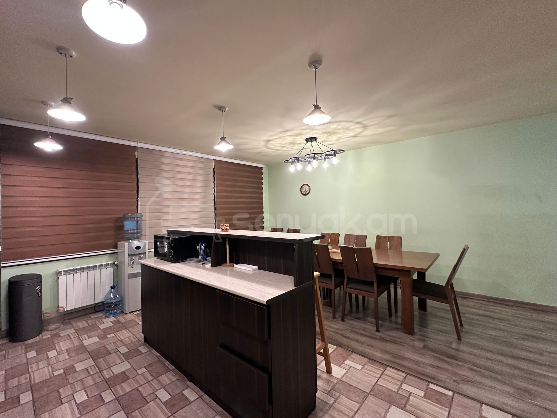 Օֆիսային Տարածք, 235քմ, Կապիտալ Վերանորոգված