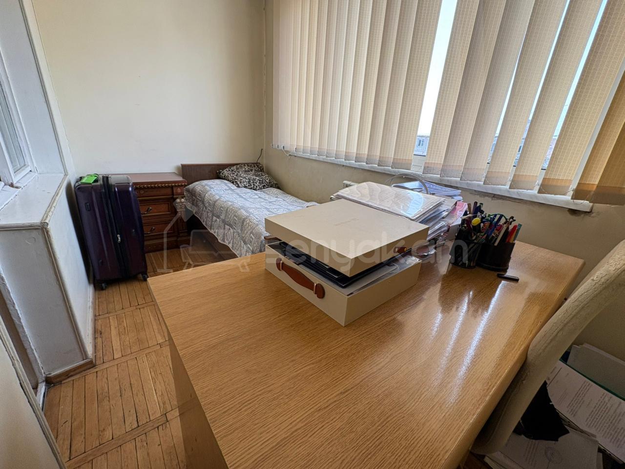 3 Սենյականոց Բնակարան, 65քմ, 5/5 հարկ, Կապիտալ Վերանորոգված