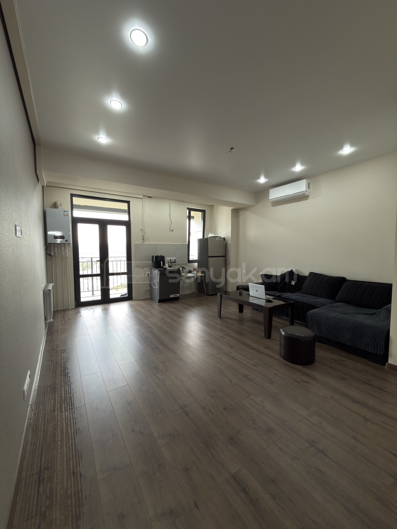 2 Սենյականոց Բնակարան Նորակառույցում, 61քմ, 11/14 հարկ, Դիզայներական Վերանորոգված