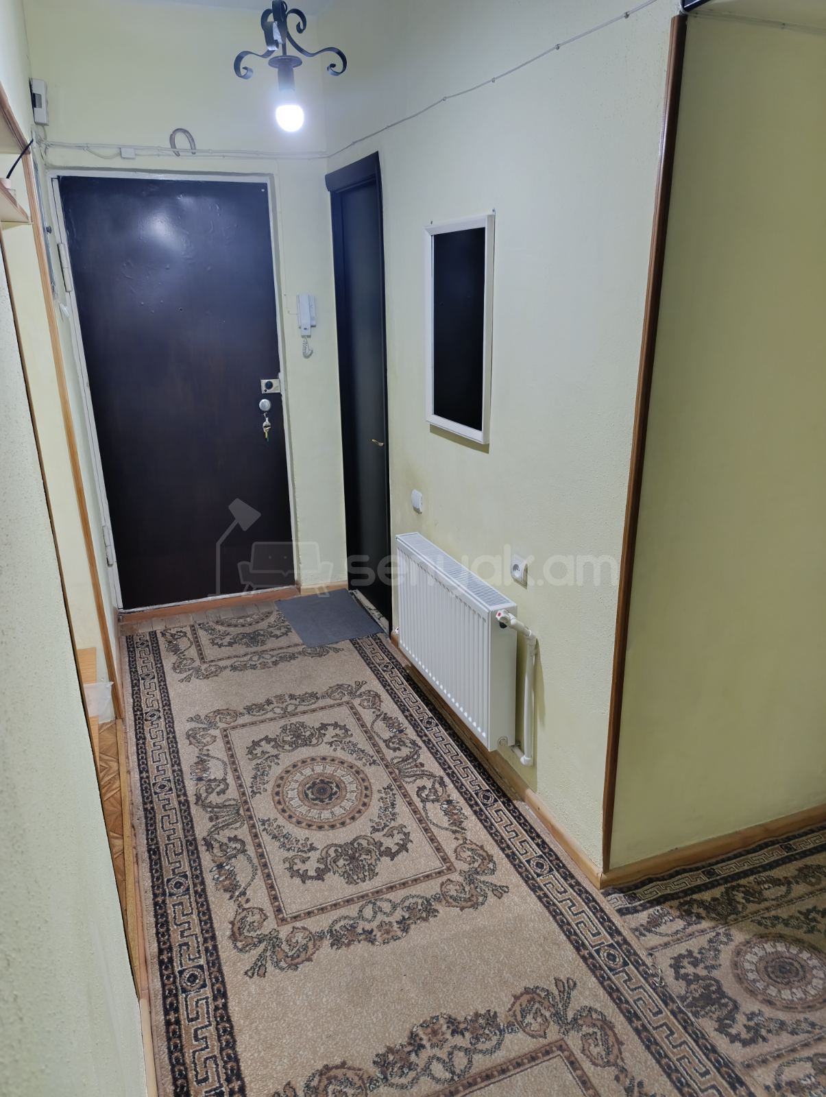 3 Սենյականոց Բնակարան Քարե Շենքում, 60քմ, 3/5 հարկ, Կոսմետիկ Վերանորոգված, Կահավորված, Արևկող