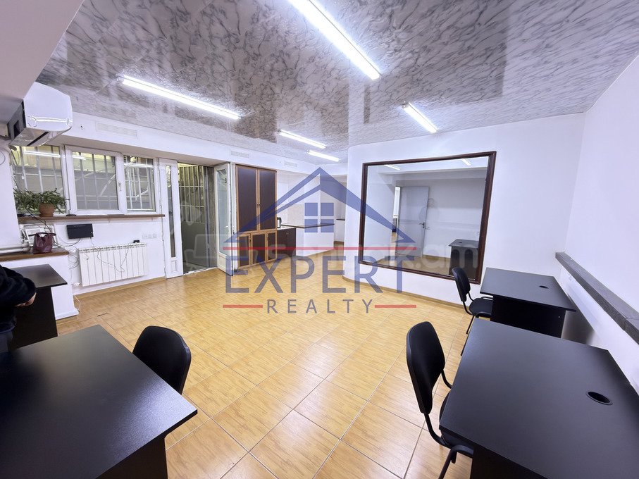 Օֆիսային Տարածք, 83քմ