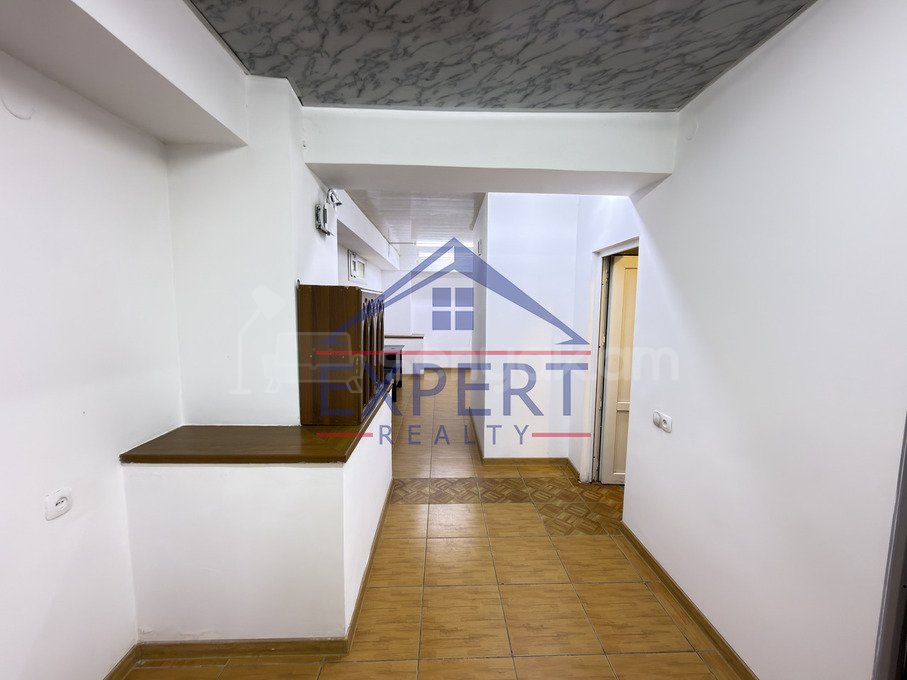 Օֆիսային Տարածք, 83քմ