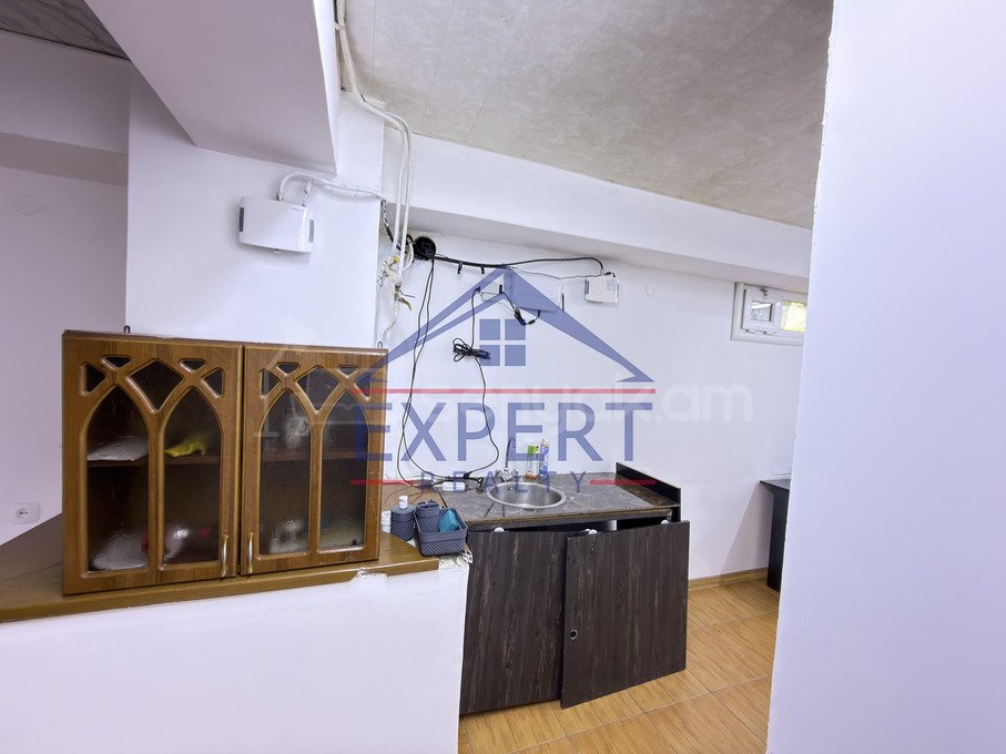 Օֆիսային Տարածք, 83քմ