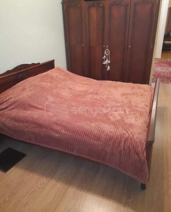 2 Սենյականոց Բնակարան Քարե Շենքում, 75քմ, 3/5 հարկ, Կապիտալ Վերանորոգված, Կահավորված