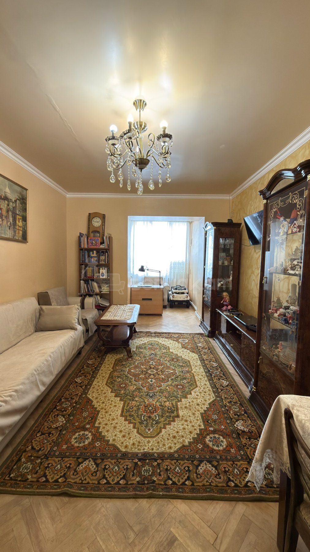 3 Սենյականոց Բնակարան Քարե Շենքում, 73քմ, 3/5 հարկ, Նորմալ Վիճակում