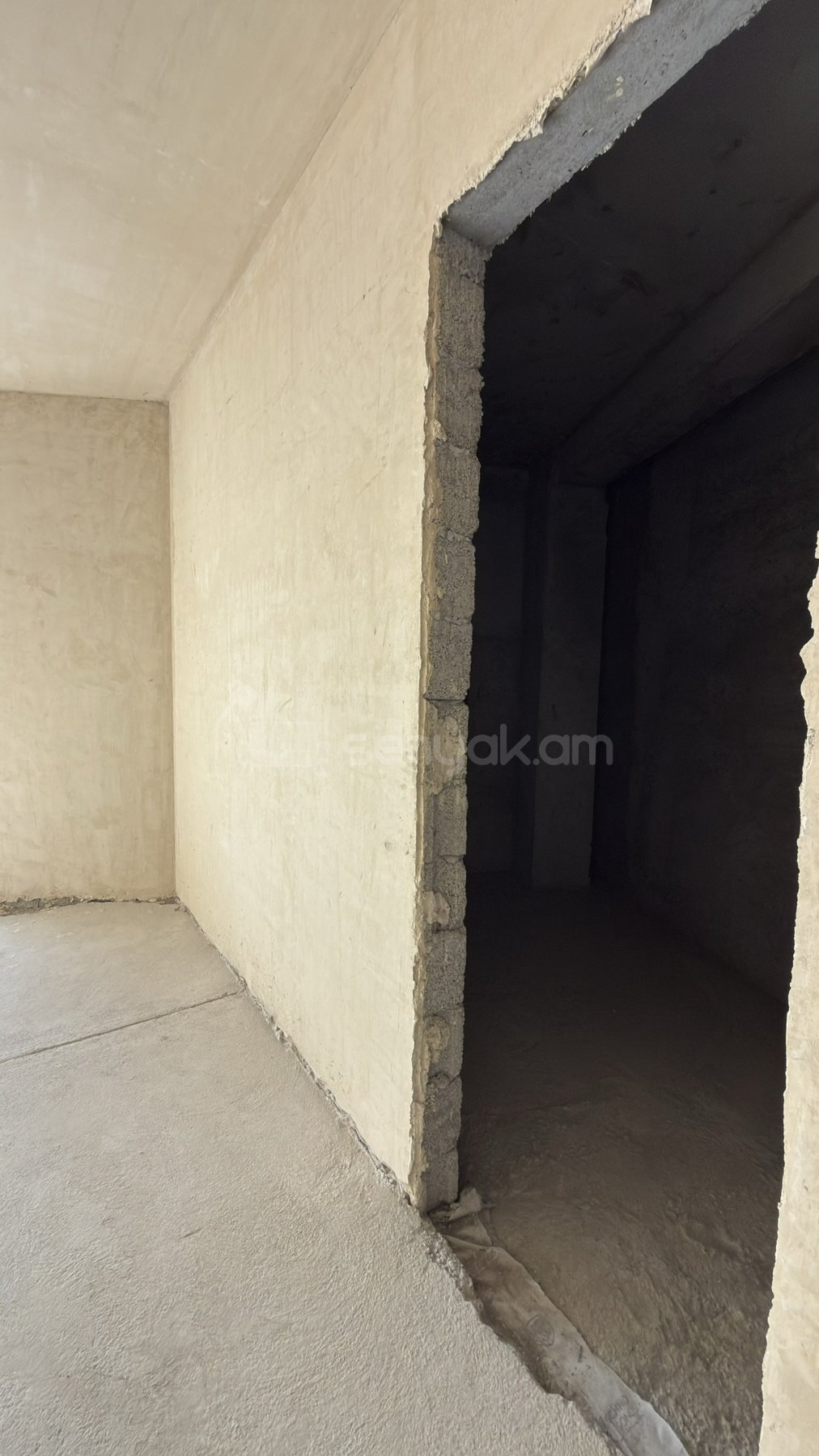 4 Սենյականոց Բնակարան Նորակառույցում, 170քմ, 3/7 հարկ, Զրոյական Վիճակում