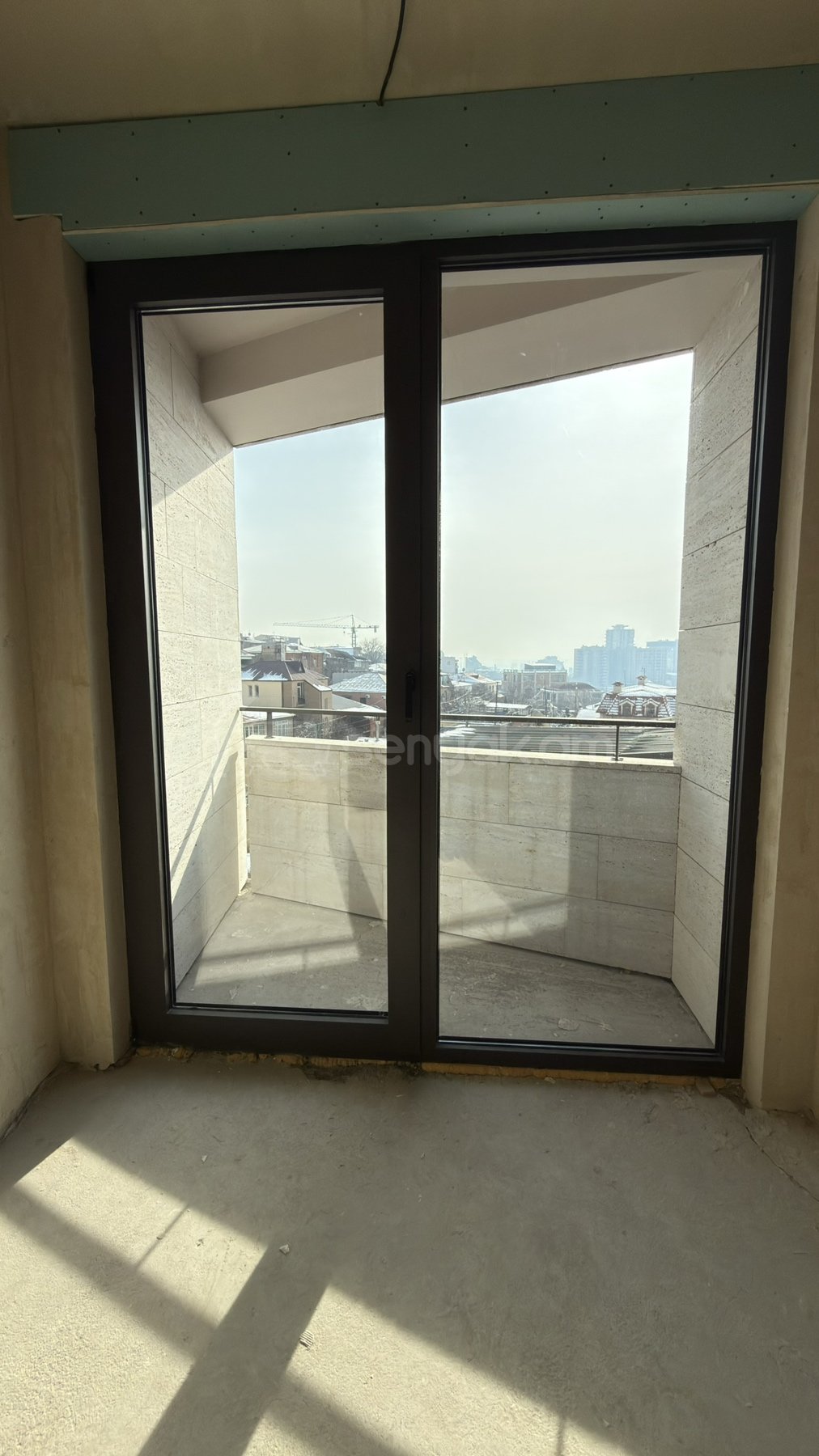 4 Սենյականոց Բնակարան Նորակառույցում, 170քմ, 3/7 հարկ, Զրոյական Վիճակում