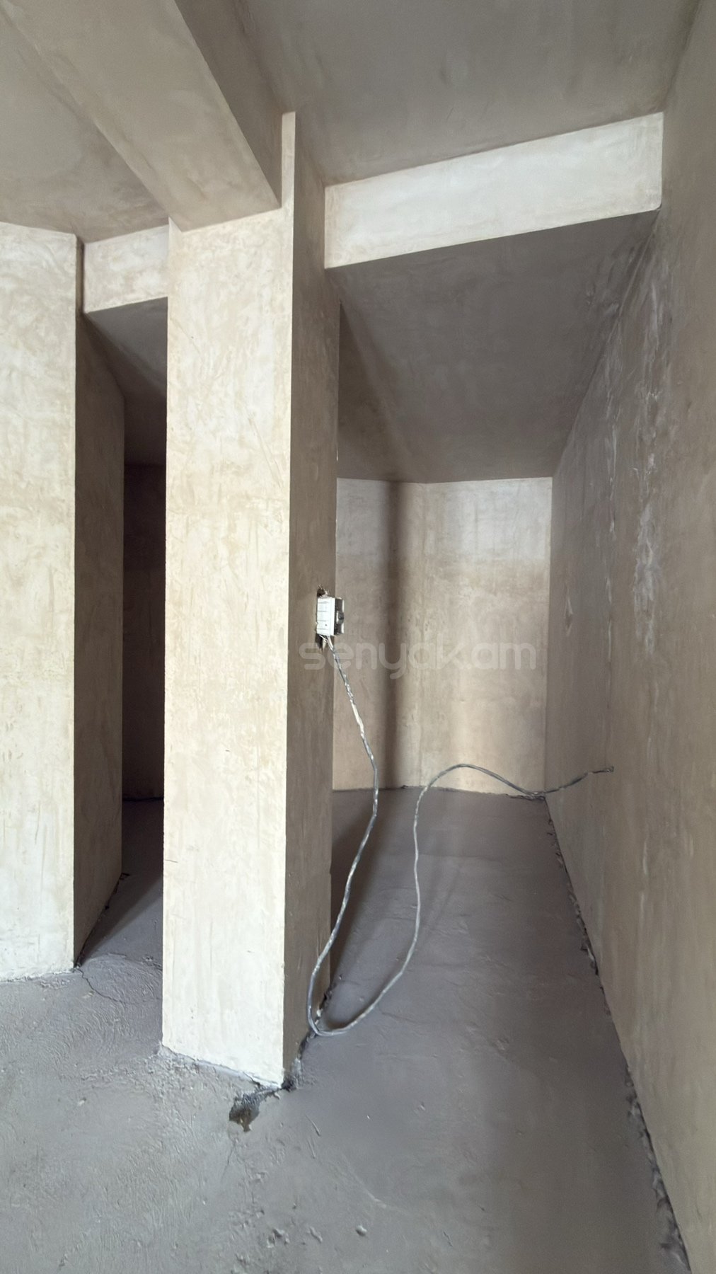 4 Սենյականոց Բնակարան Նորակառույցում, 170քմ, 4/7 հարկ, Զրոյական Վիճակում