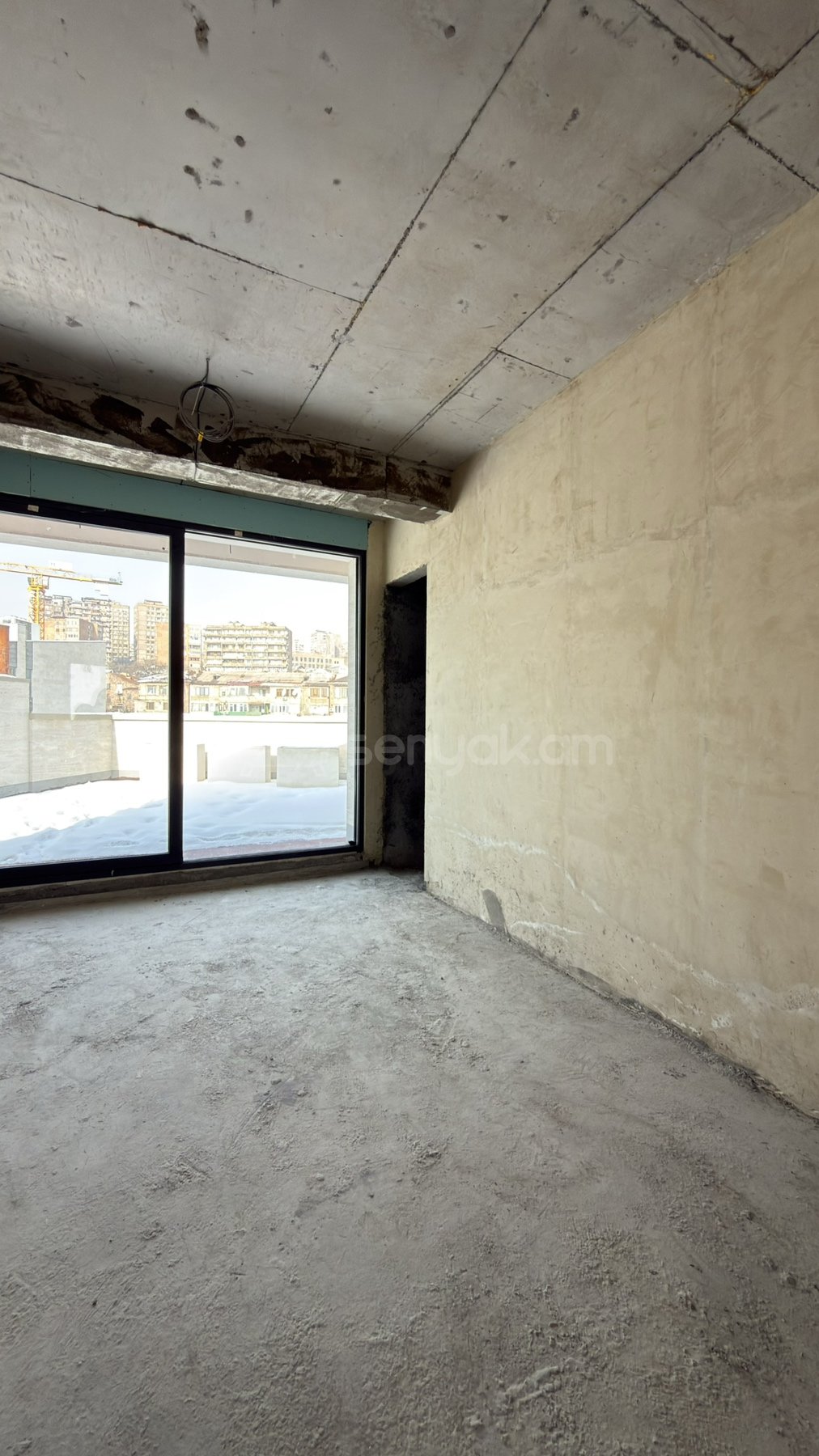 5 Սենյականոց Բնակարան Նորակառույցում, 320քմ, 7/7 հարկ, Զրոյական Վիճակում