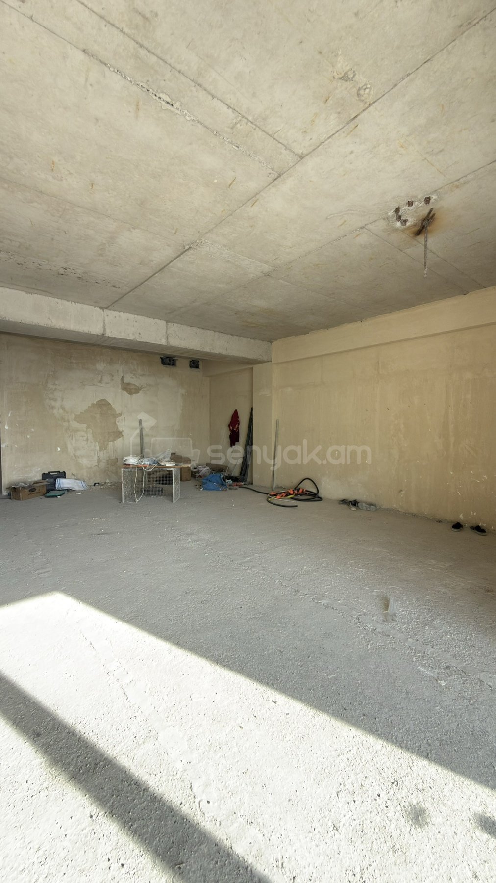 4 Սենյականոց Բնակարան Նորակառույցում, 128քմ, 6/17 հարկ, Զրոյական Վիճակում