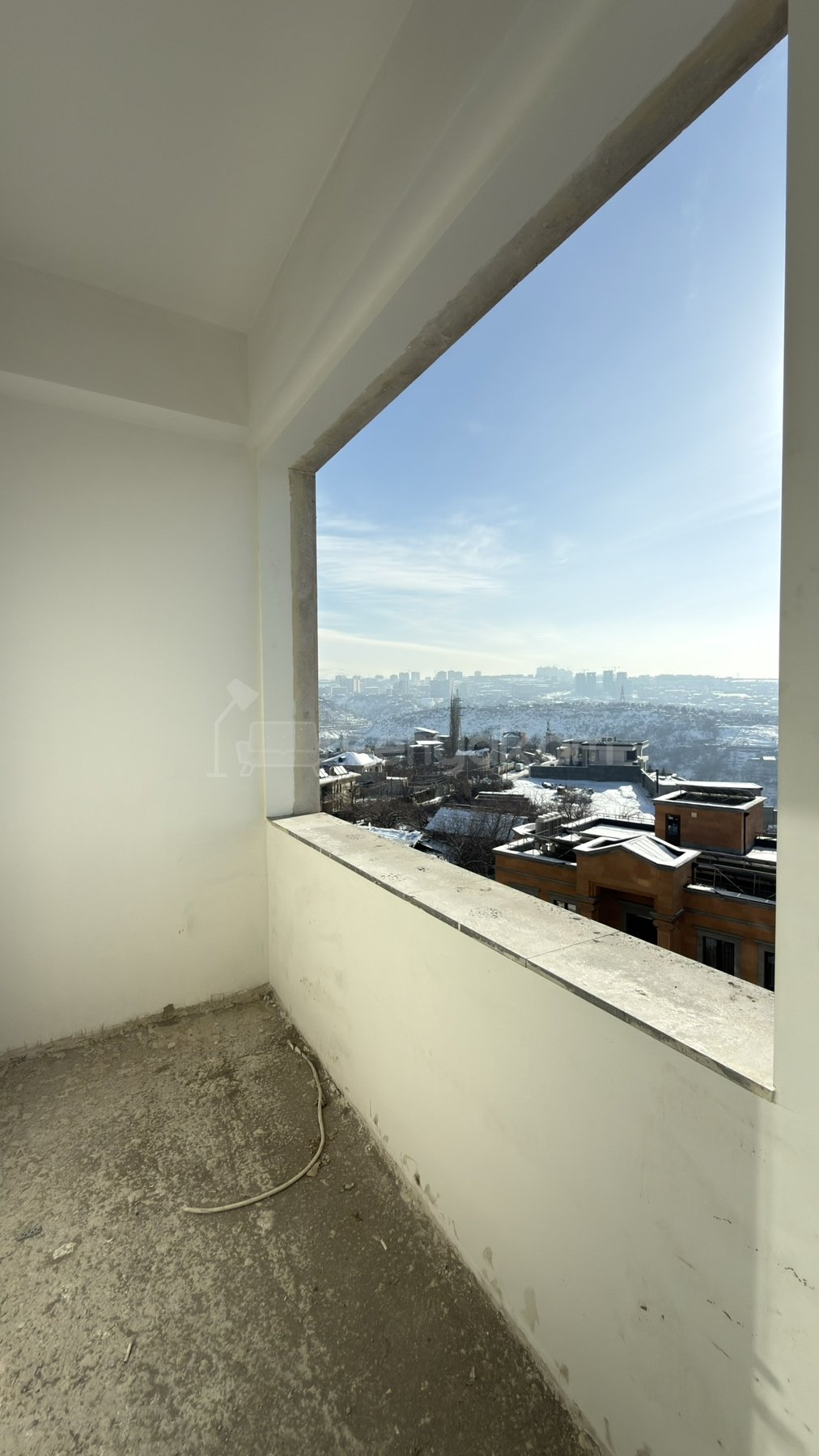 4 Սենյականոց Բնակարան Նորակառույցում, 128քմ, 6/17 հարկ, Զրոյական Վիճակում