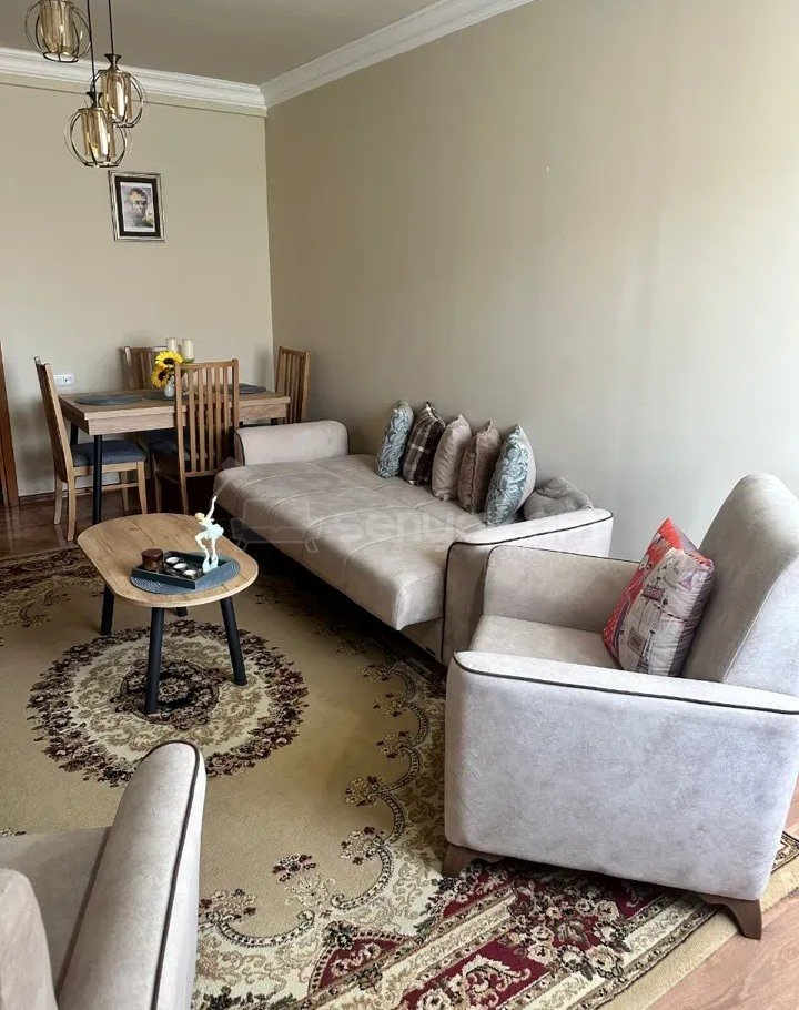 2 Սենյականոց Բնակարան, 62քմ, 7/9 հարկ, Նորմալ Վիճակում