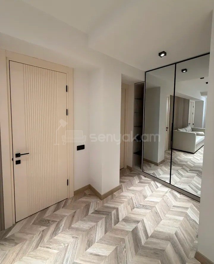 3 Սենյականոց Բնակարան, 47քմ, 3/9 հարկ, Կապիտալ Վերանորոգված