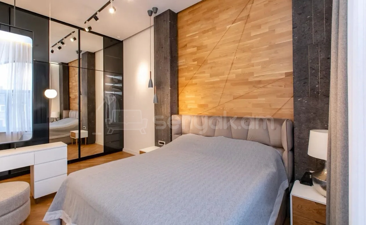 2 Սենյականոց Բնակարան Քարե Շենքում, 68քմ, 5/5 հարկ, Դիզայներական Վերանորոգված, Կահավորված, Արևկող