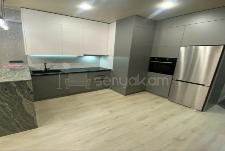 3 Սենյականոց Բնակարան, 62քմ, 7/14 հարկ, Կապիտալ Վերանորոգված, Կահավորված, Արևկող