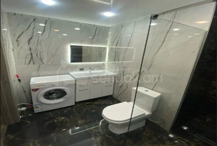 3 Սենյականոց Բնակարան, 62քմ, 7/14 հարկ, Կապիտալ Վերանորոգված, Կահավորված, Արևկող