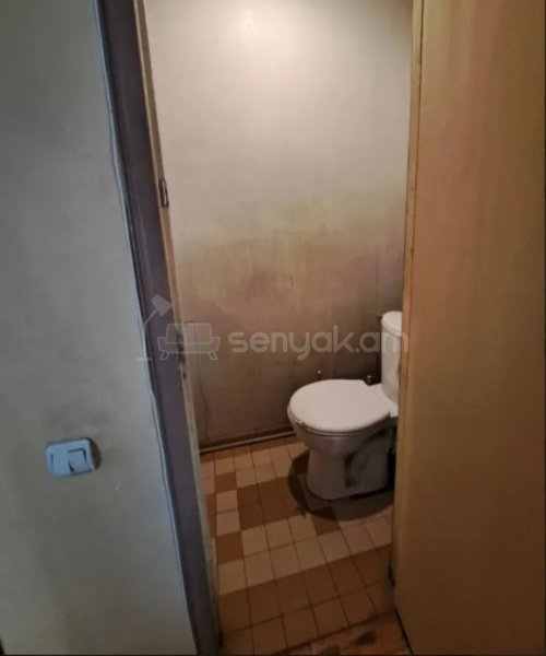 3 Սենյականոց Բնակարան, 80քմ, 4/9 հարկ, Պետական Վիճակում