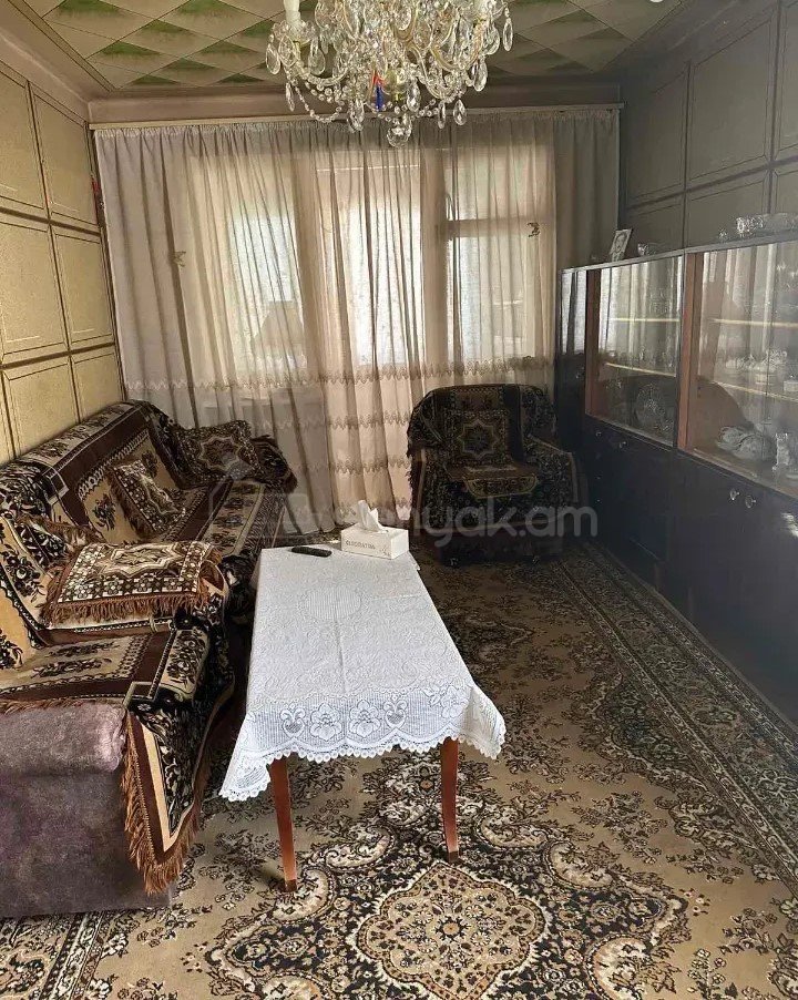 2 Սենյականոց Բնակարան, 50քմ, 3/4 հարկ, Նորմալ Վիճակում