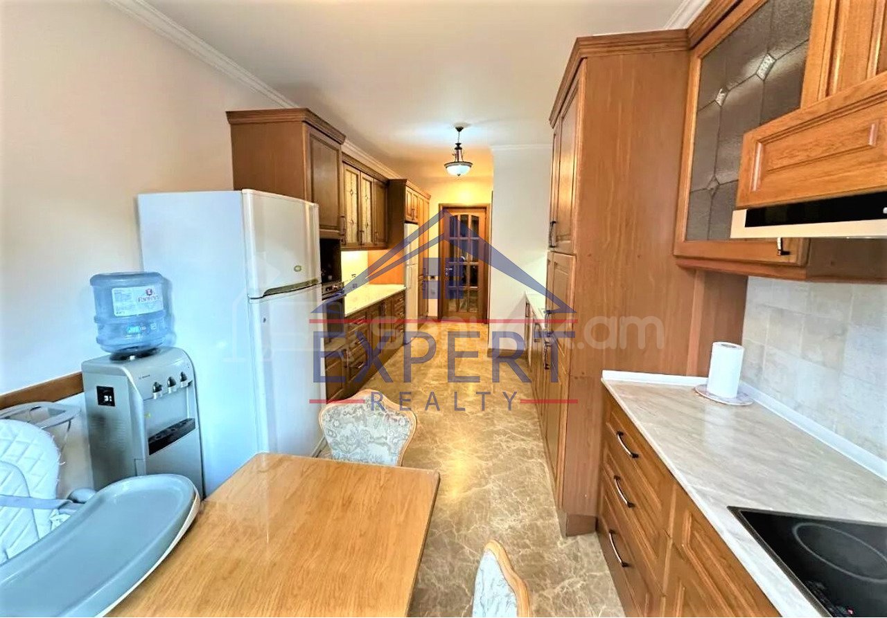 4 Սենյականոց Բնակարան Նորակառույցում, 186քմ, 6/12 հարկ, Կապիտալ Վերանորոգված