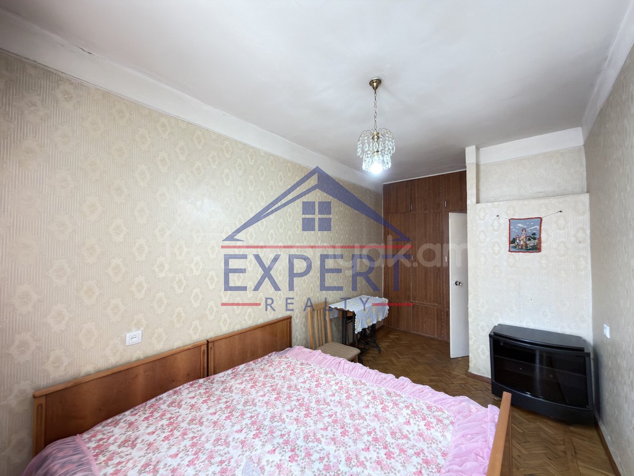 2 Սենյականոց Բնակարան Քարե Շենքում, 60քմ, 3/5 հարկ, Կոսմետիկ Վերանորոգված, Կահավորված, Արևկող