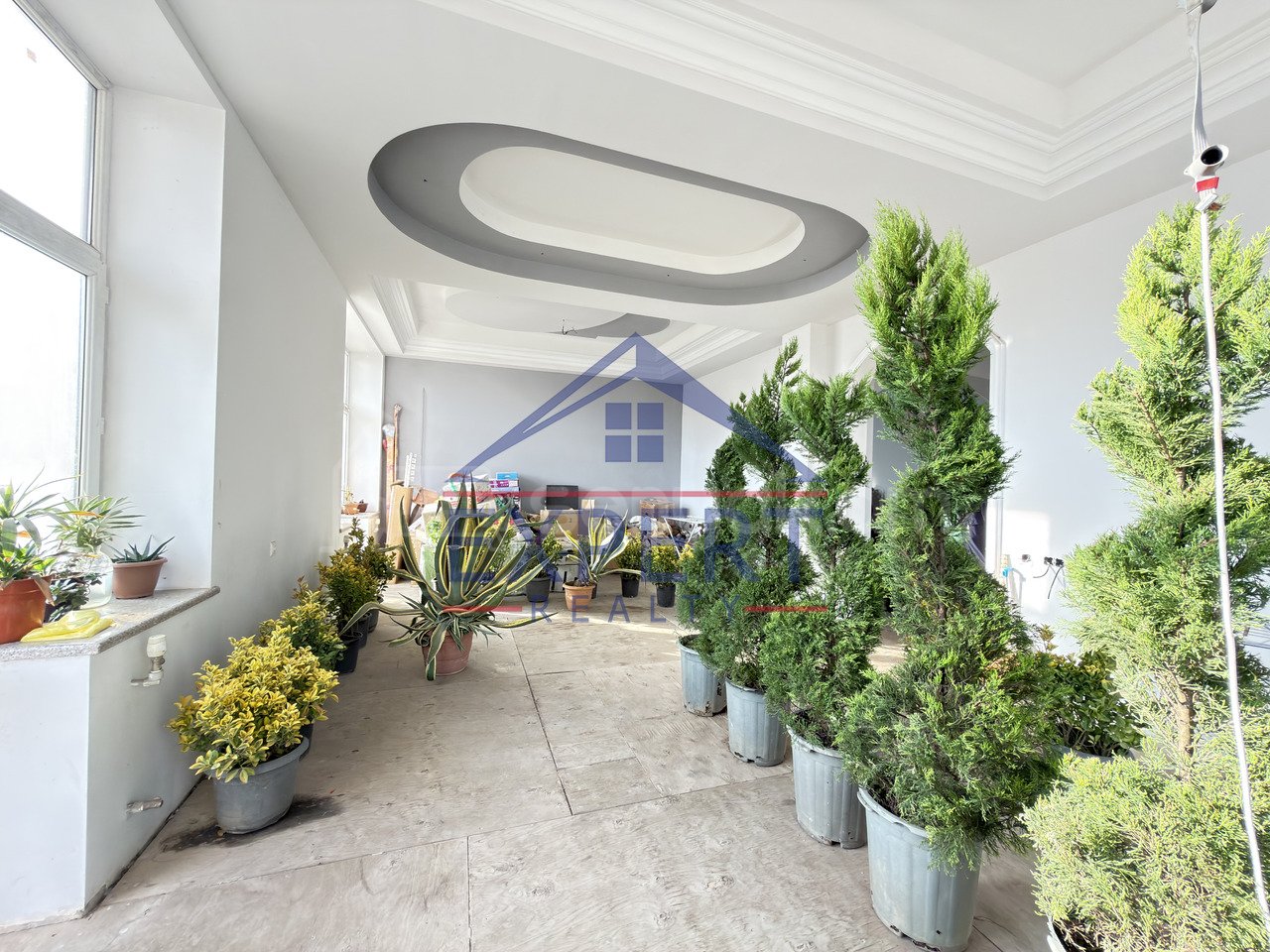 8 Սենյականոց Շքեղ Առանձնատուն, 900քմ, Լողավազանով, Ավտոտնակով