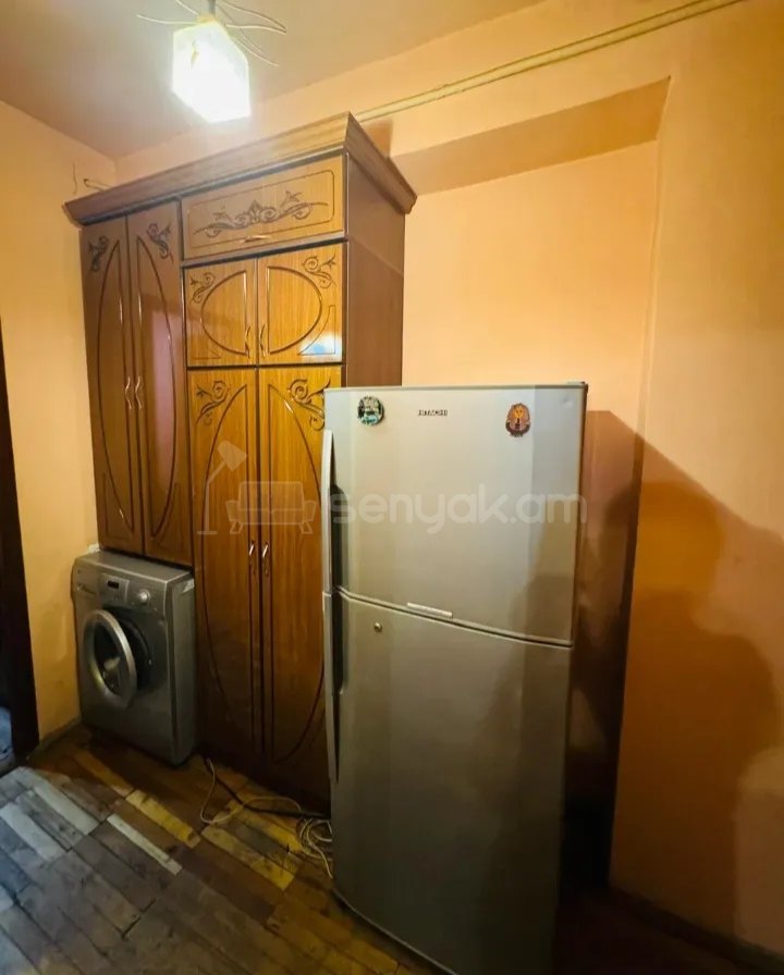 3 Սենյականոց Բնակարան, 50քմ, 2/9 հարկ, Նորմալ Վիճակում, Կահավորված