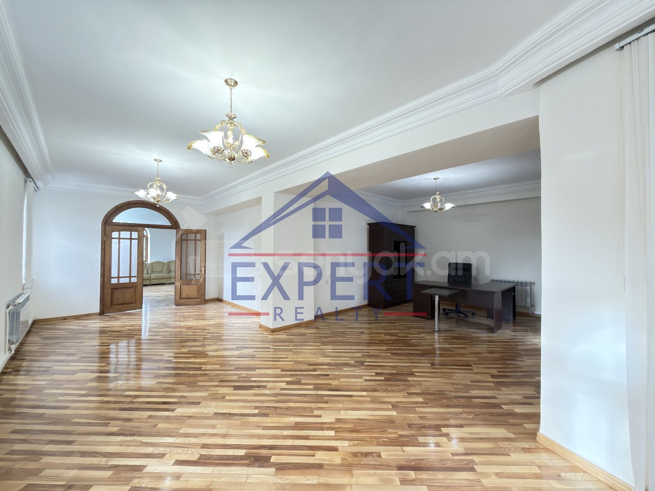 Օֆիսային Տարածք, 650քմ, Կապիտալ Վերանորոգված