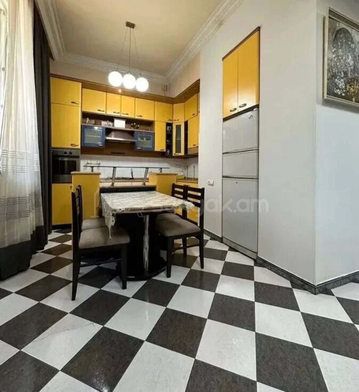 2 Սենյականոց Բնակարան Քարե Շենքում, 60քմ, 1/5 հարկ, Կոսմետիկ Վերանորոգված, Կահավորված