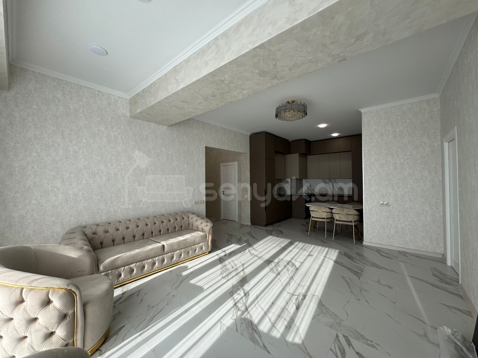 3 Սենյականոց Բնակարան Նորակառույցում, 83քմ, 12/17 հարկ, Դիզայներական Վերանորոգված, Կահավորված, Արևկող