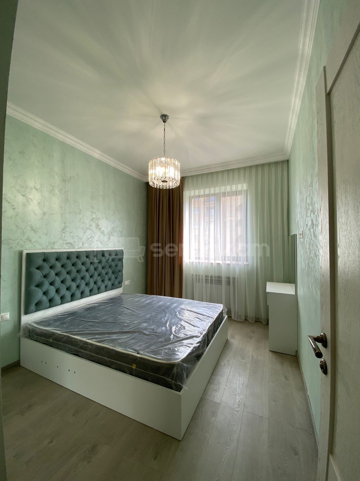 3 Սենյականոց Բնակարան Նորակառույցում, 82քմ, 11/14 հարկ, Դիզայներական Վերանորոգված, Կահավորված, Արևկող