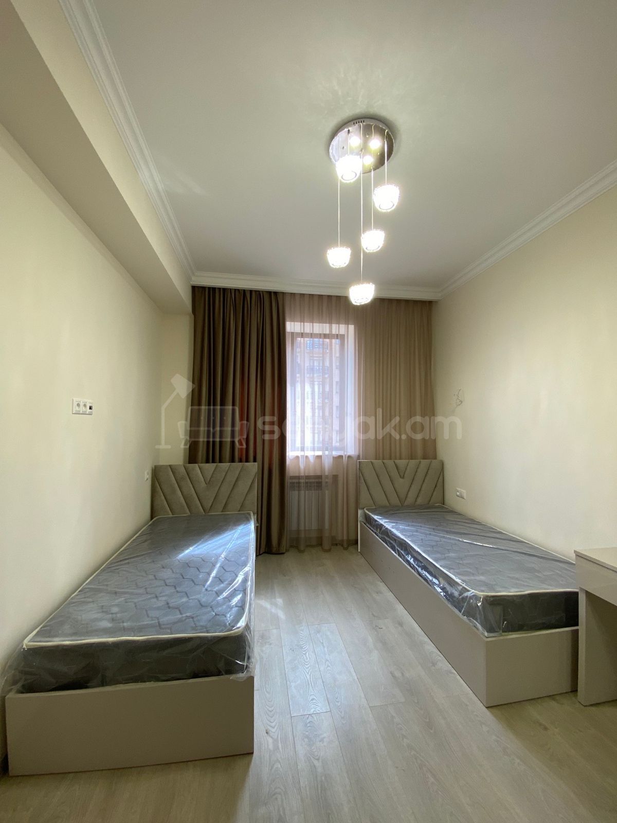 3 Սենյականոց Բնակարան Նորակառույցում, 82քմ, 11/14 հարկ, Դիզայներական Վերանորոգված, Կահավորված, Արևկող