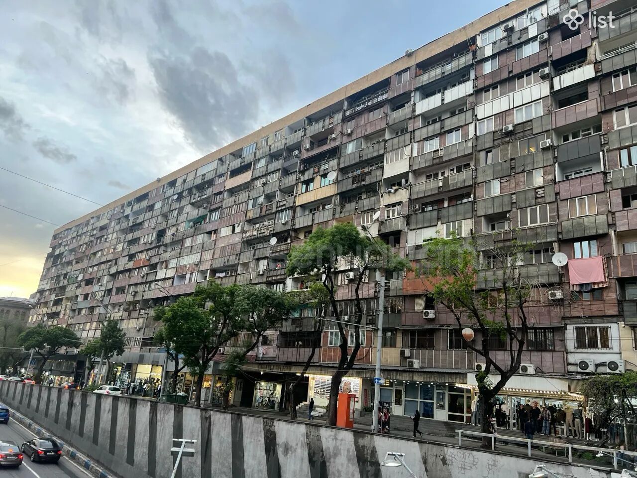 3 Սենյականոց Բնակարան, 72քմ, 7/10 հարկ, Նորմալ Վիճակում