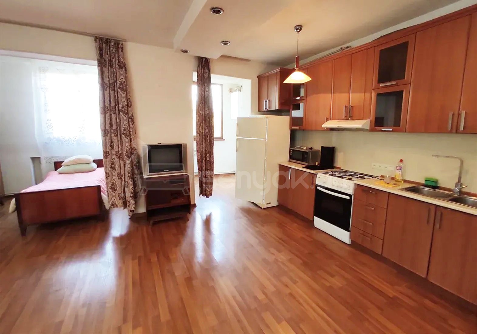 1 Սենյականոց Բնակարան, 54քմ, 3/9 հարկ, Կոսմետիկ Վերանորոգված, Կահավորված