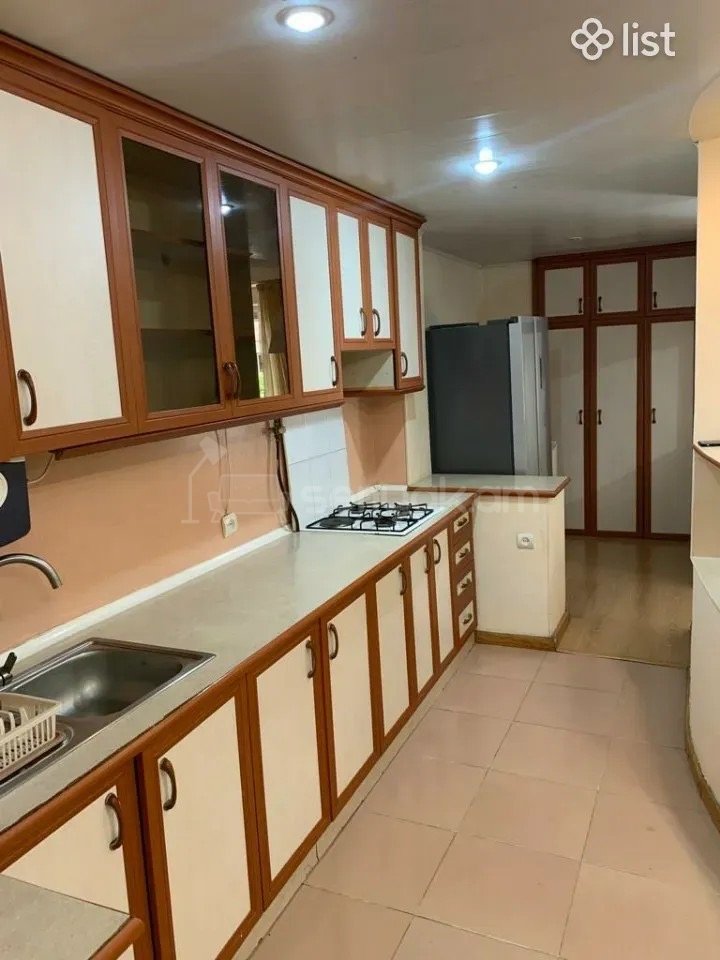 2 Սենյականոց Բնակարան, 65քմ, 3/9 հարկ, Կապիտալ Վերանորոգված, Կահավորված, Արևկող